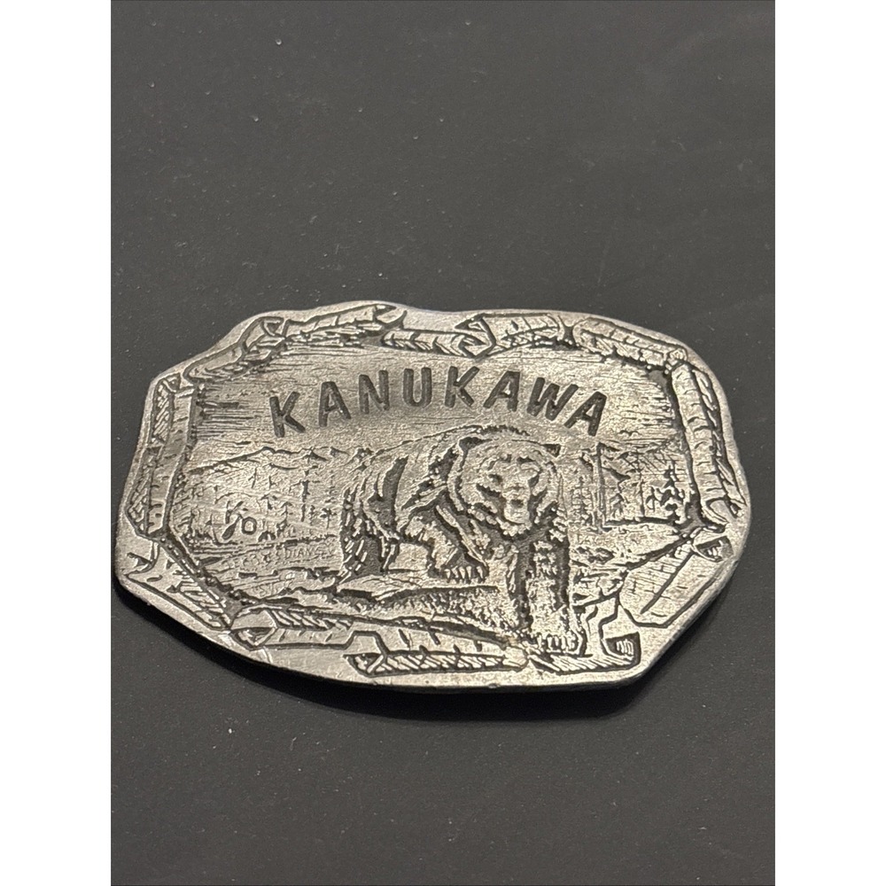 1978 Grizzly Bear Pewter Belt Buckle Barry Snook Colonial Craftsman Kanukawa